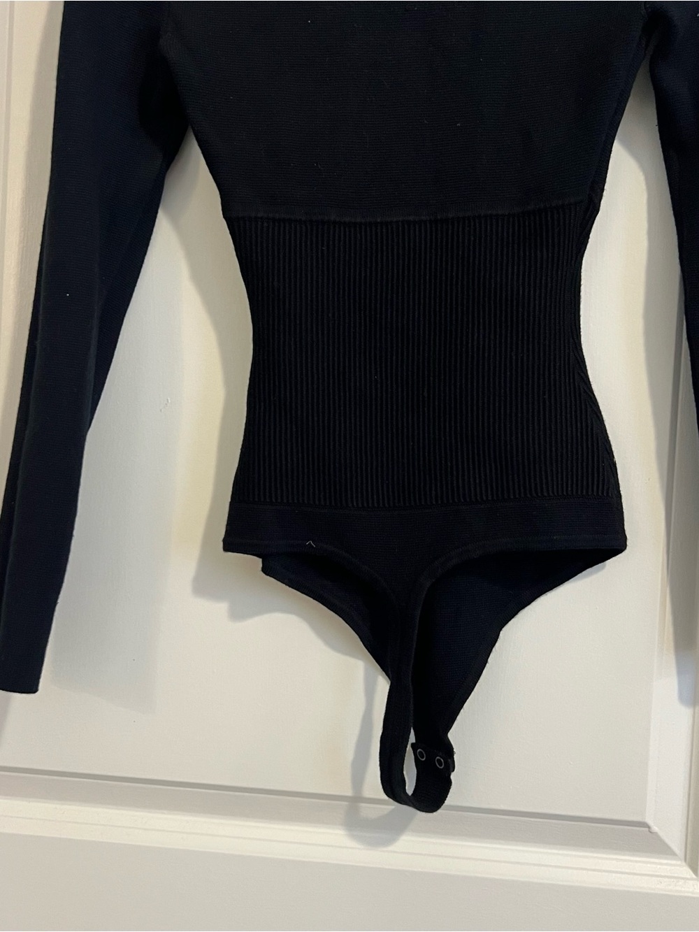 Abercrombie & Fitch Black Long-Sleeve Ribbed One-Piece Bodysuit - Picture 5 of 5